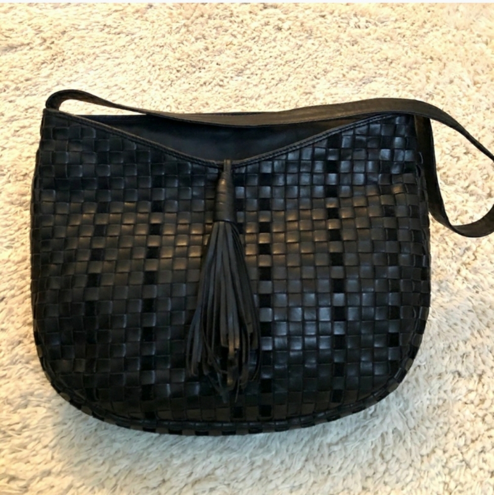 BOTTEGA VENETA Black Vintage Intrecciato Handbag